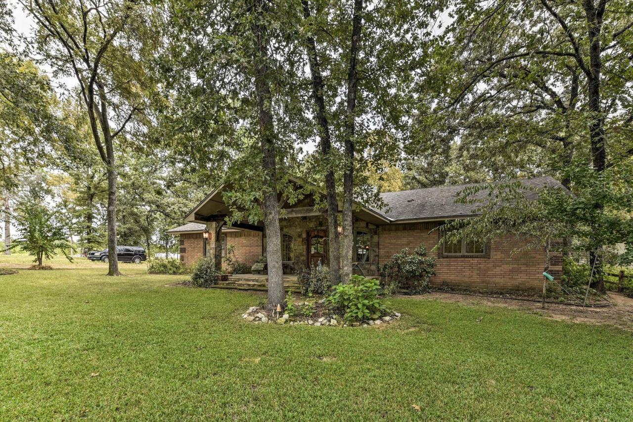 Kingston House With Fire Pit, Short Walk To Lake! Exterior photo